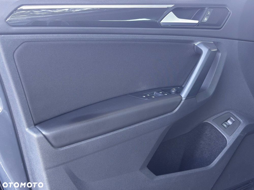 Volkswagen Tiguan 1.5 TSI EVO Elegance DSG - 11