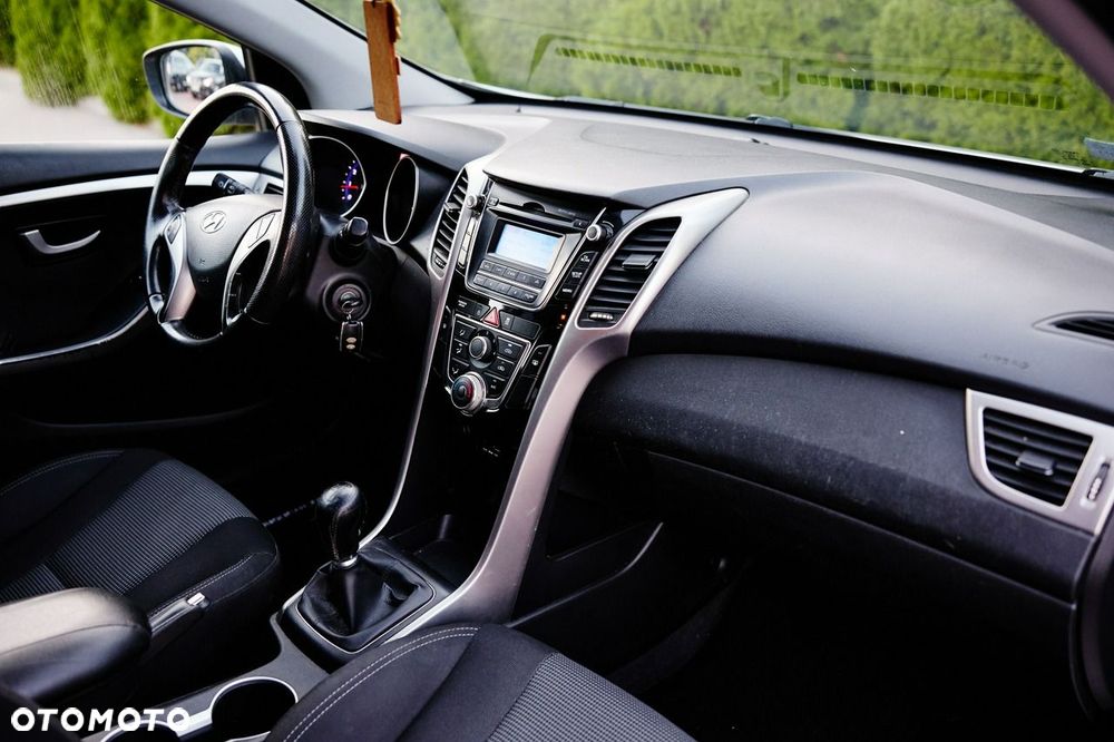 Hyundai i30 1.6 Classic - 24