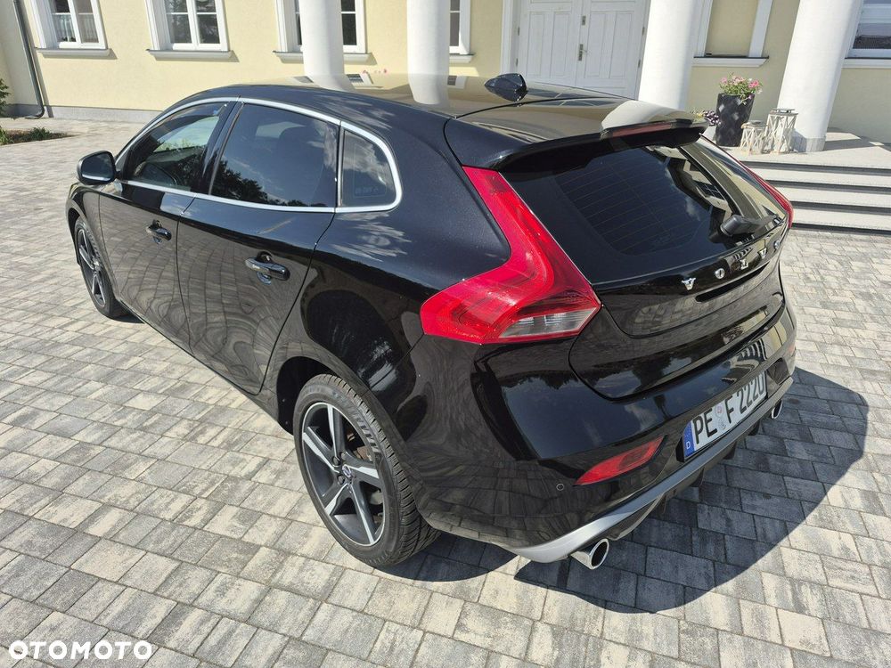 Volvo V40 - 10