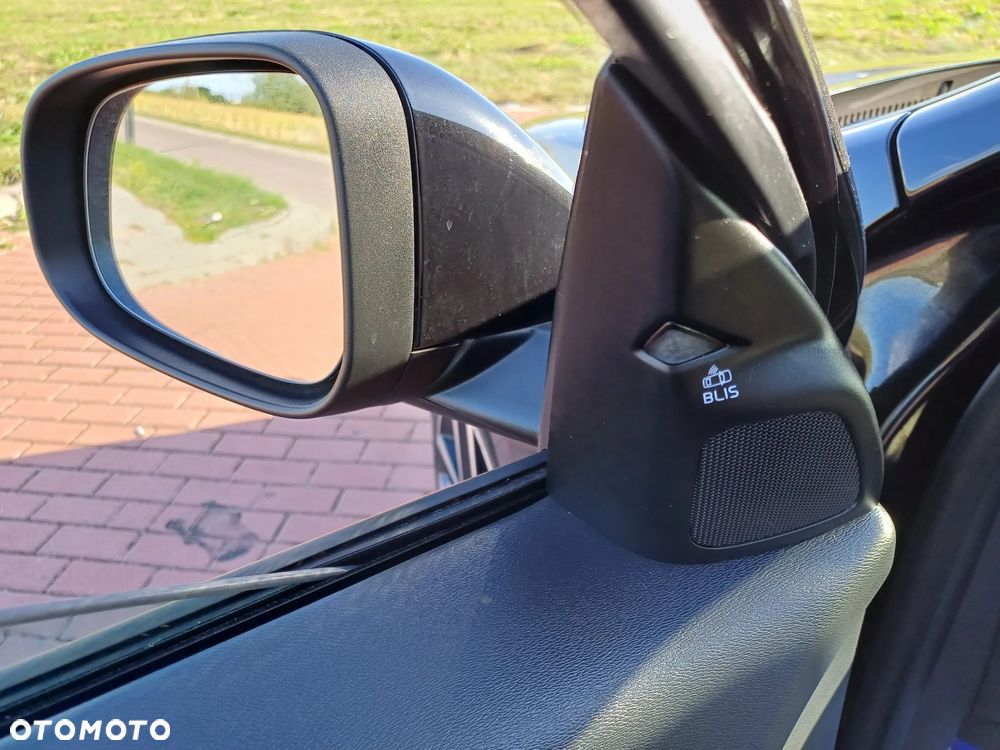 Volvo V60 T5 Drive-E Dynamic Edition (Momentum) - 13