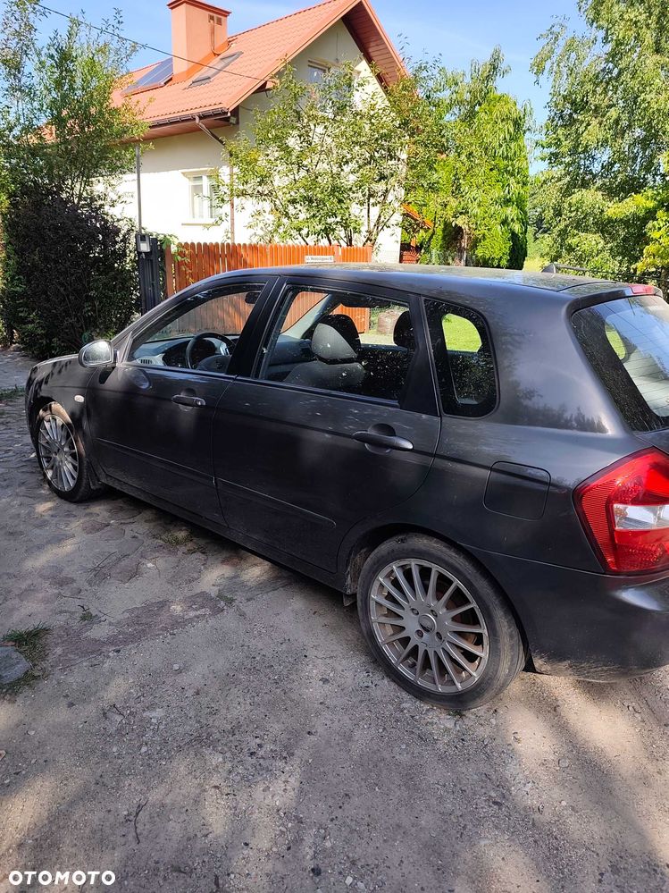 Kia Cerato - 3