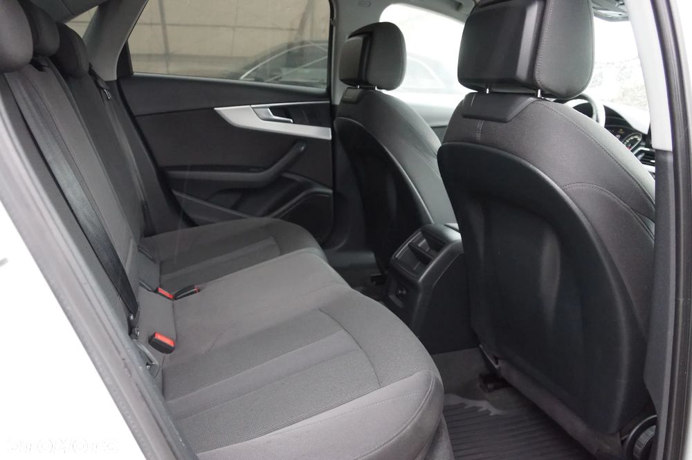 Audi A4 Limousine 2.0 TDI ultra - 28