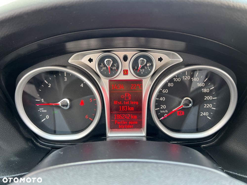 Ford Focus 1.6 TDCi DPF Sport - 7