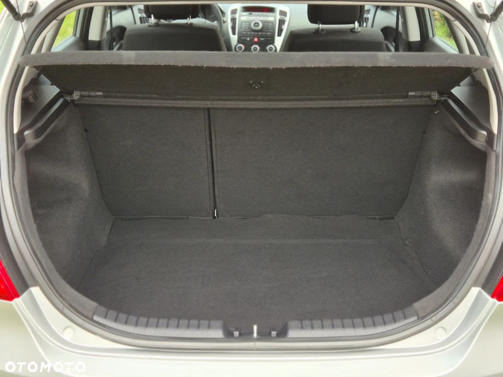 Kia Ceed 1.4 CVVT EX - 32