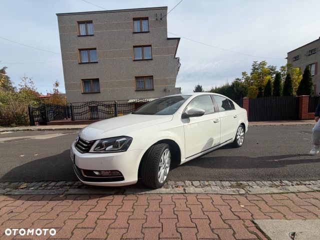 Volkswagen Passat - 6