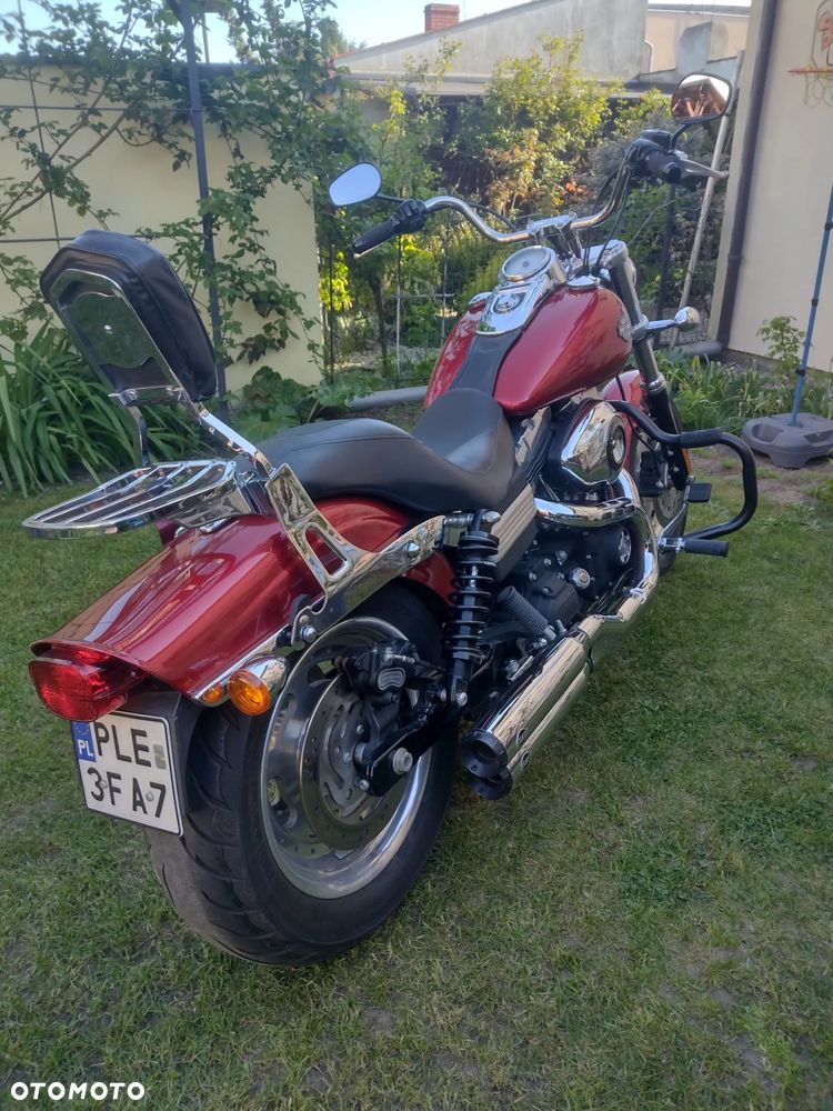 Harley-Davidson Dyna Fat Bob - 4