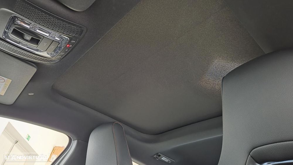 Mercedes-Benz A 250 e AMG Line - 24