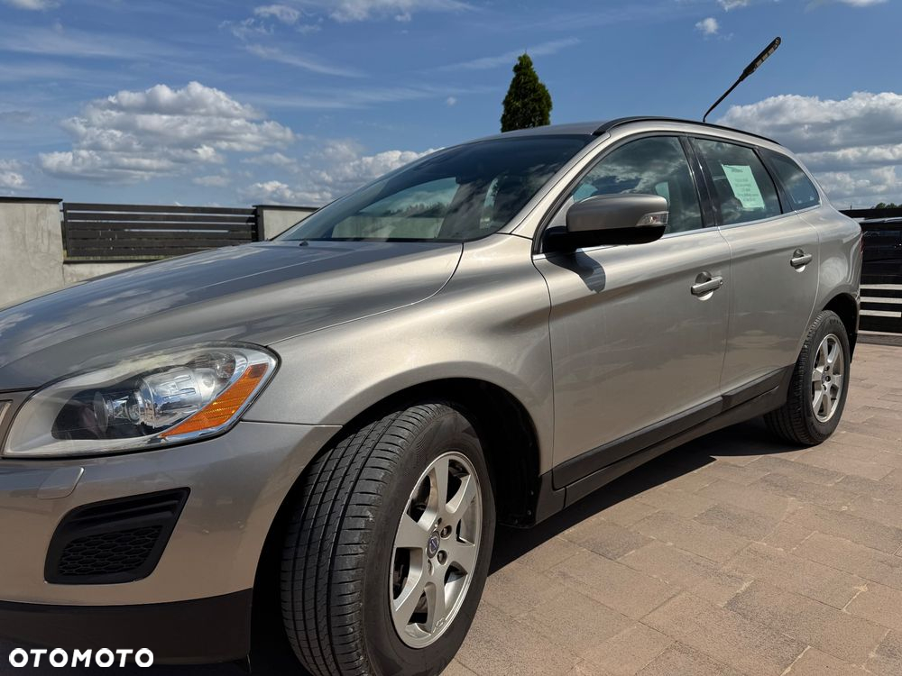 Volvo XC 60 - 8