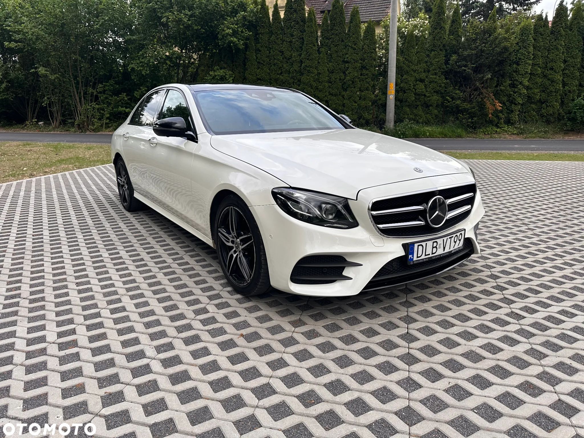 Mercedes-Benz Klasa E 220 d 4-Matic 9G-TRONIC - 1