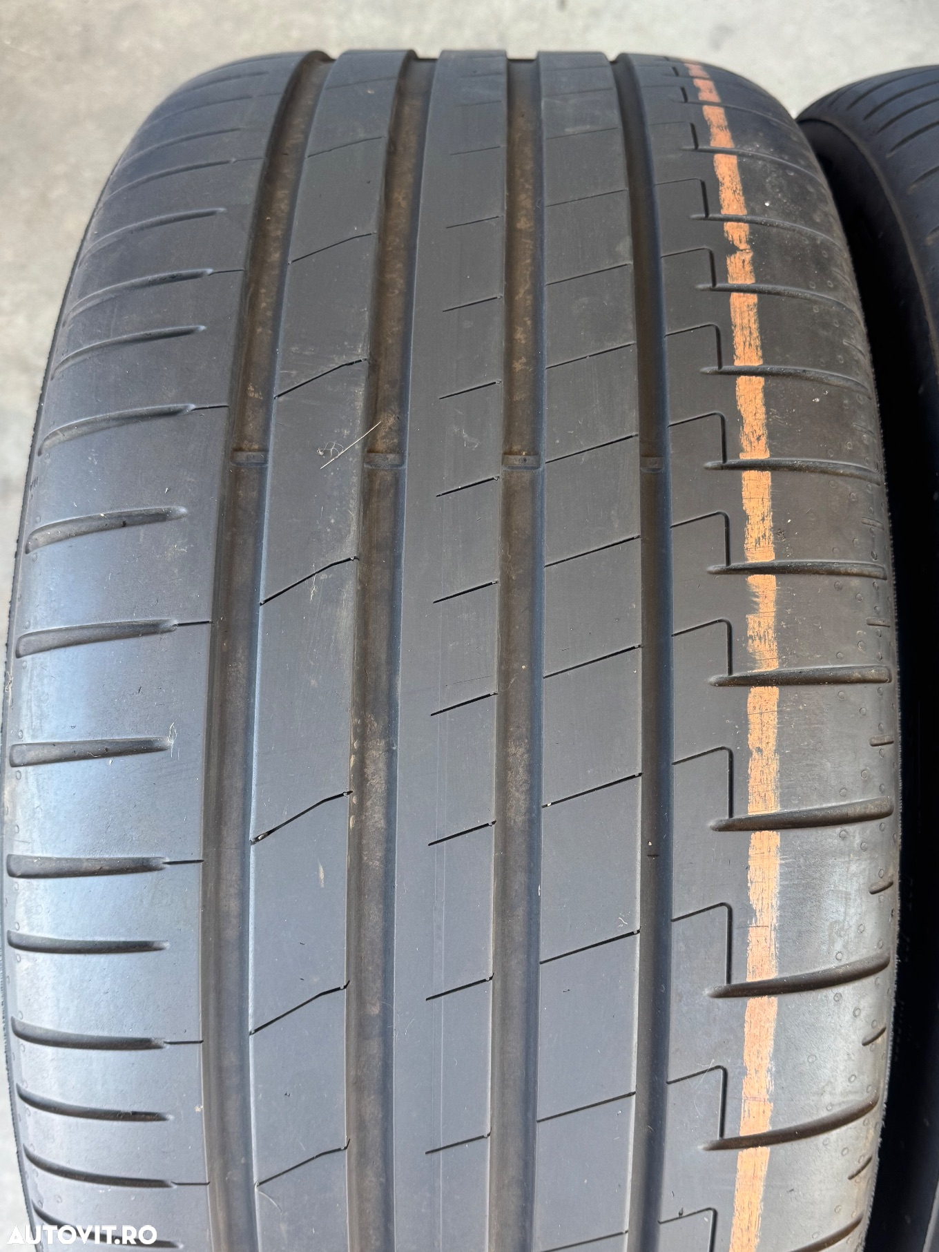 Vând 2 anvelope 285/40/20 Pirelli de vară ca noi - 3