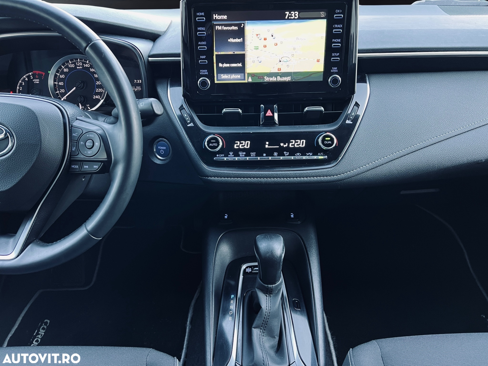 Toyota Corolla 1.8 Hybrid Business Edition - 13