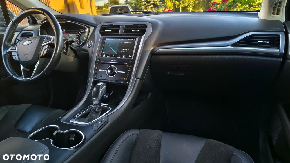 Ford Mondeo - 14