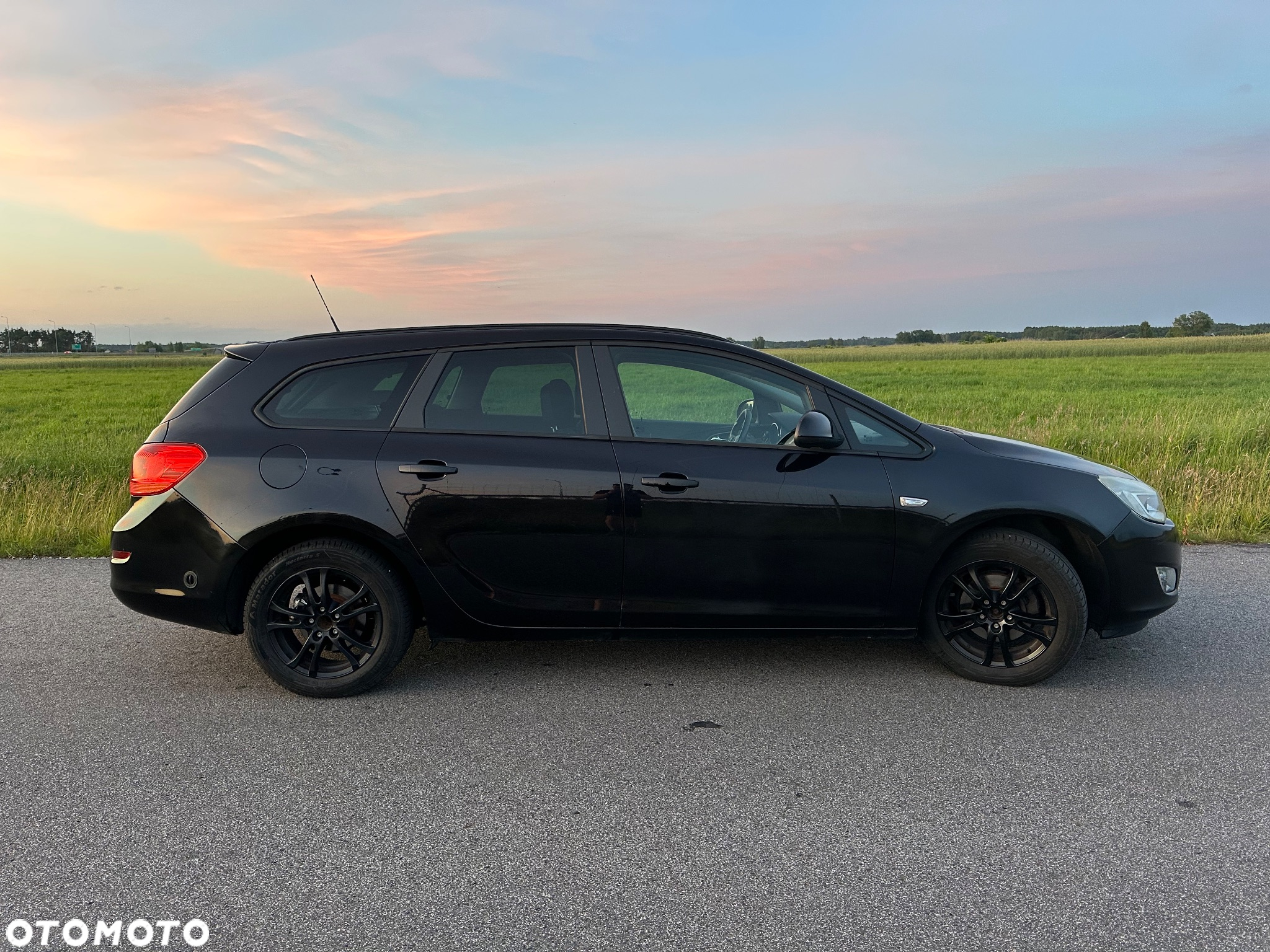 Opel Astra 1.4 Turbo Sports Tourer - 5