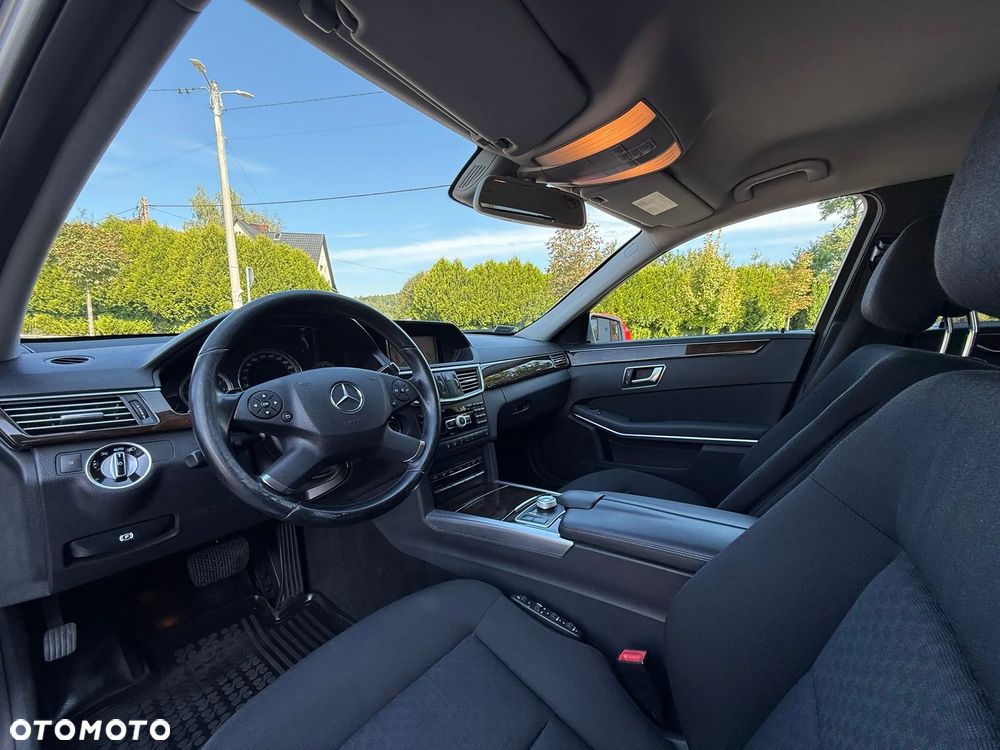 Mercedes-Benz Klasa E 220 BlueTEC 7G-TRONIC Elegance - 16