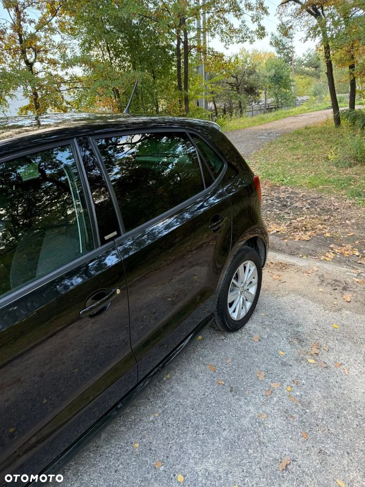 Volkswagen Polo 1.6 TDI DPF Highline - 14