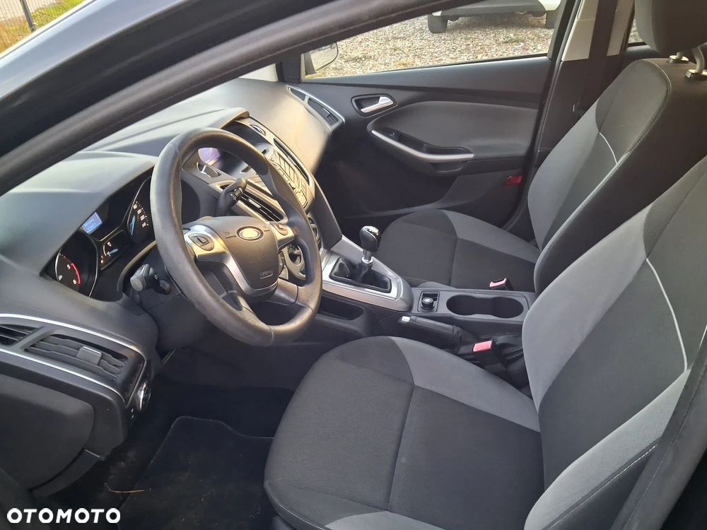 Ford Focus 1.6 TDCi DPF Start-Stopp-System Business - 9