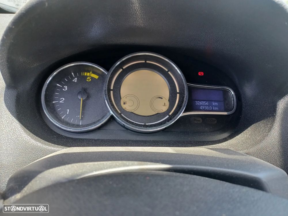 Renault Mégane Sport Tourer - 7