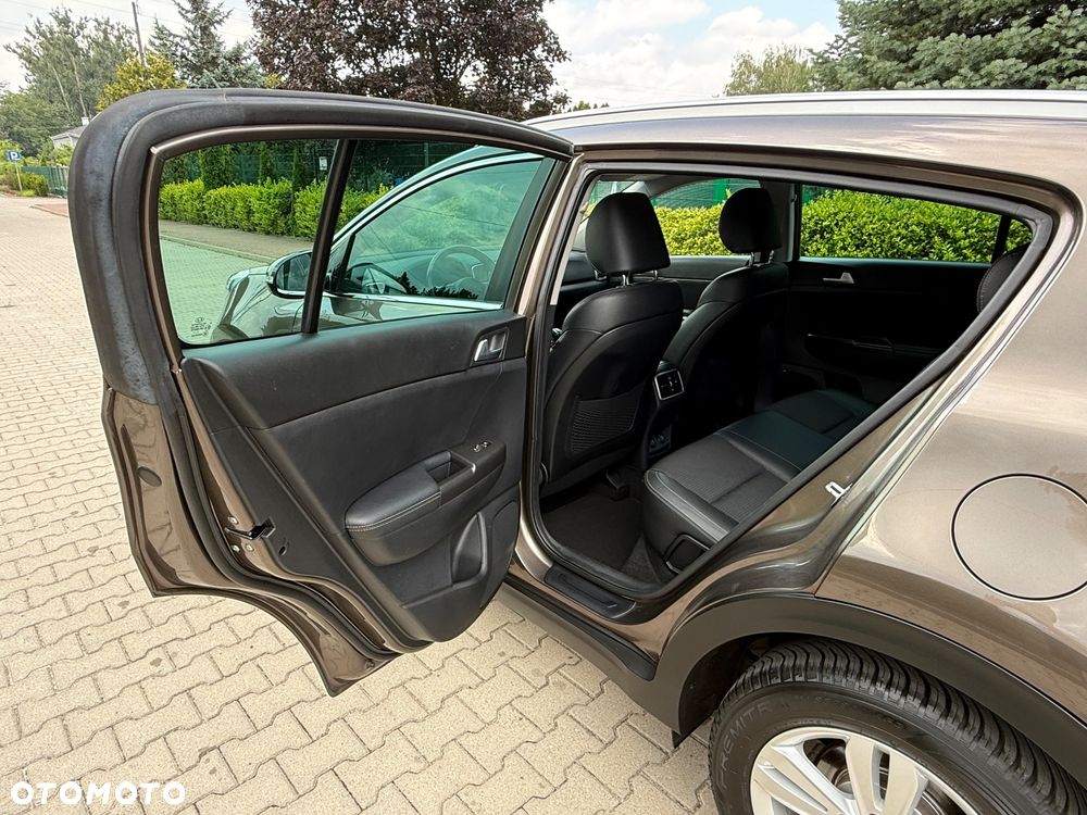 Kia Sportage 1.6 GDI Business Line 2WD - 29