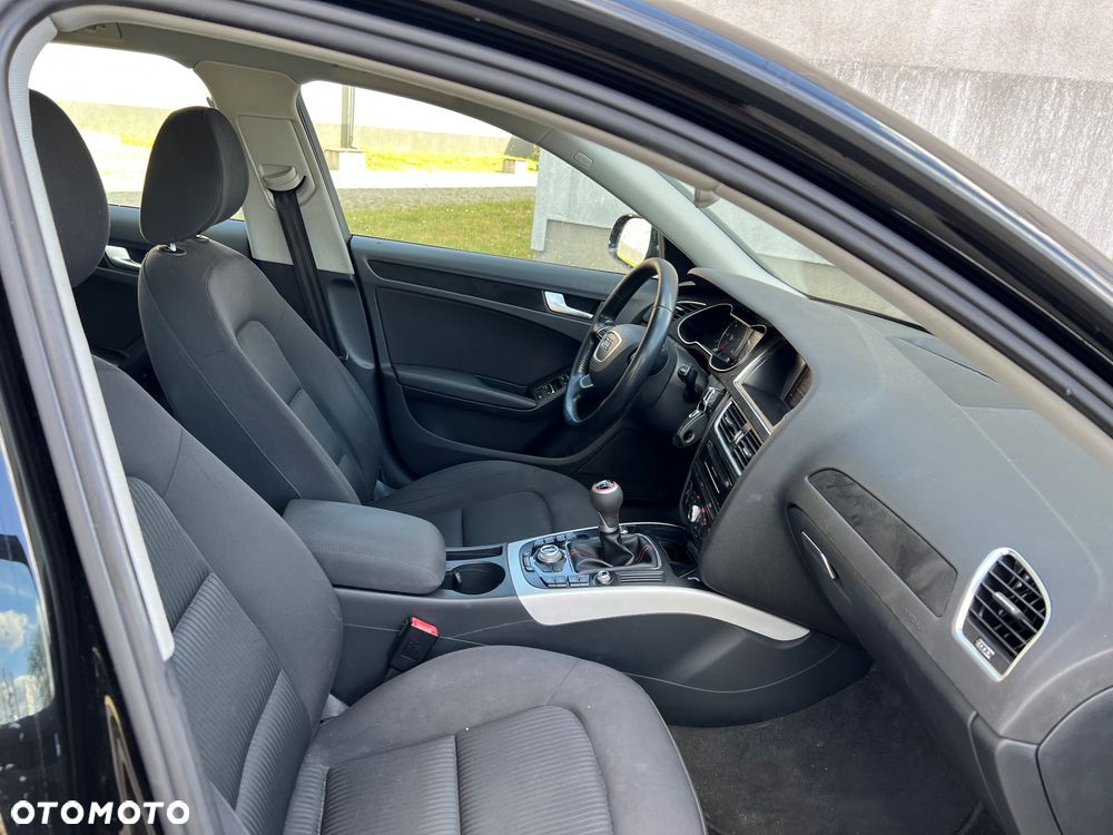 Audi A4 Avant 2.0 TDI ultra sport - 18