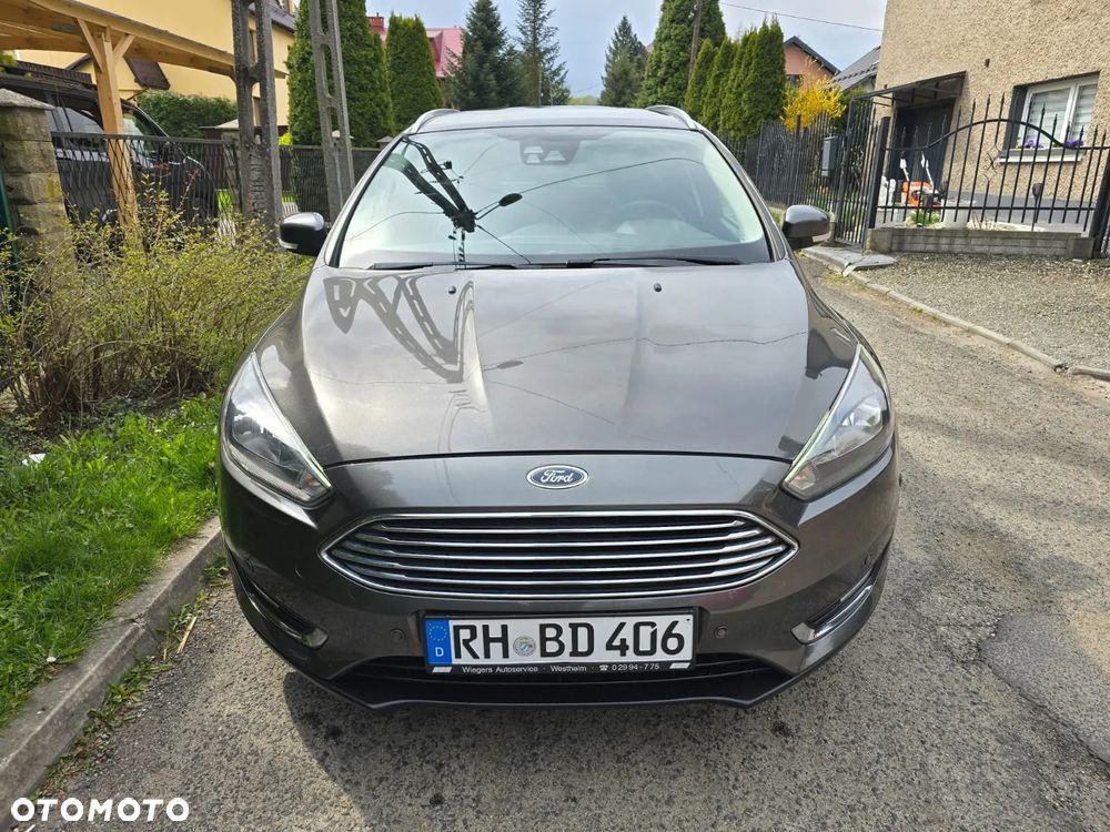 Ford Focus 1.0 EcoBoost Titanium - 17