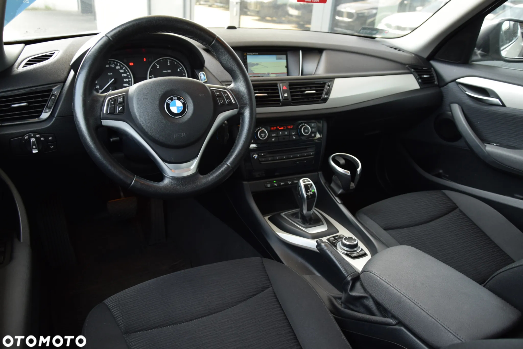 BMW X1 - 12