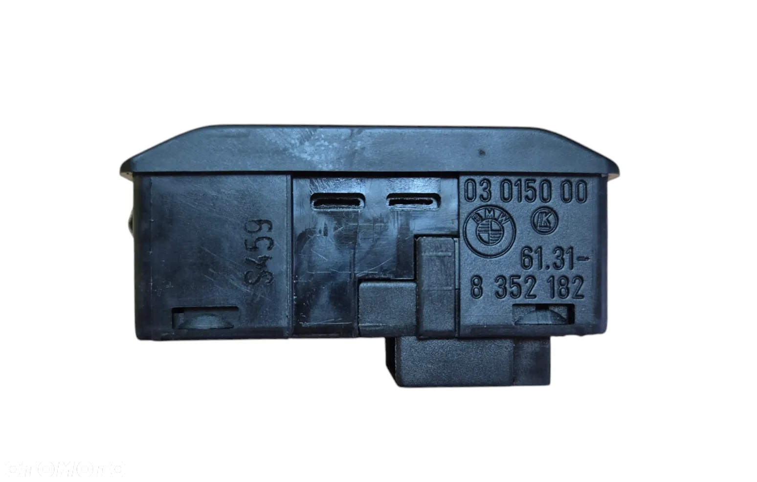 BMW E46 LAMPKA PODSUFITKI + PRZYCISK PRZEŁĄCZNIK SZYBERDACHU + MIKROFON ZESTAWU GŁOŚNOMÓWIĄCEGO 63318364929 61318352182 84318380319 - 10