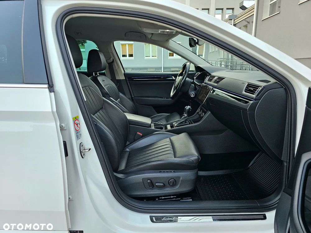 Skoda Superb 2.0 TDI 4x4 DSG L&K - 29