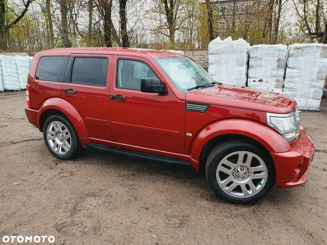 Dodge Nitro - 3