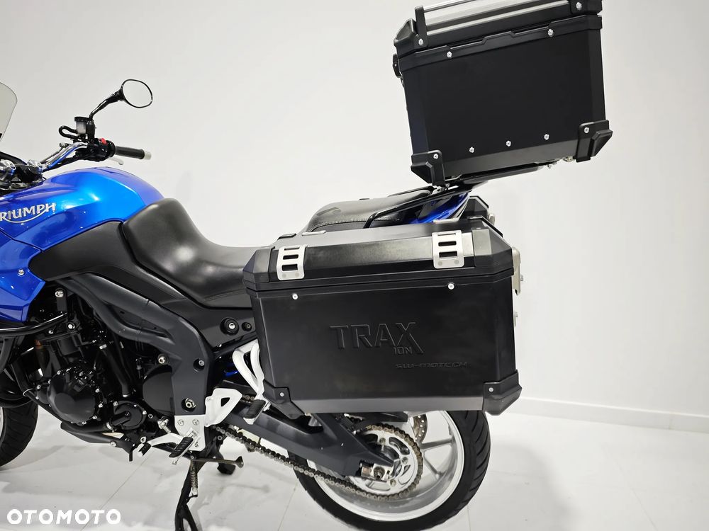 Triumph Tiger - 15