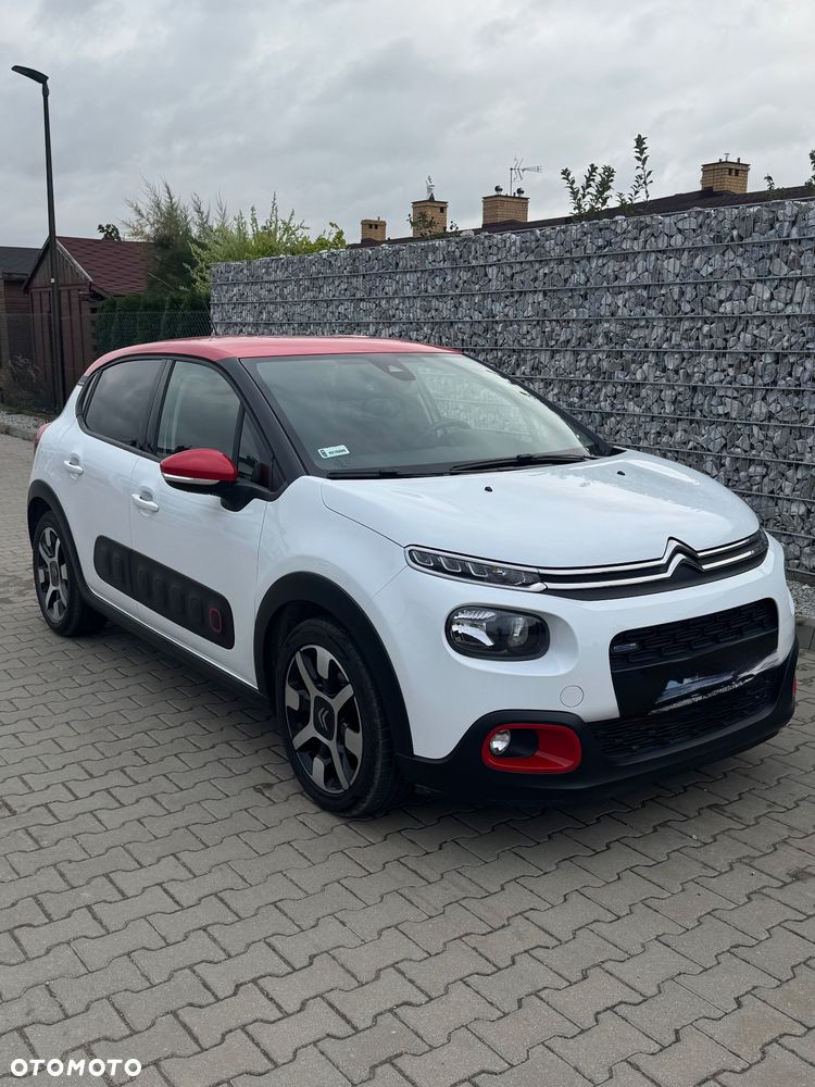 Citroën C3 1.2 PureTech Shine - 1