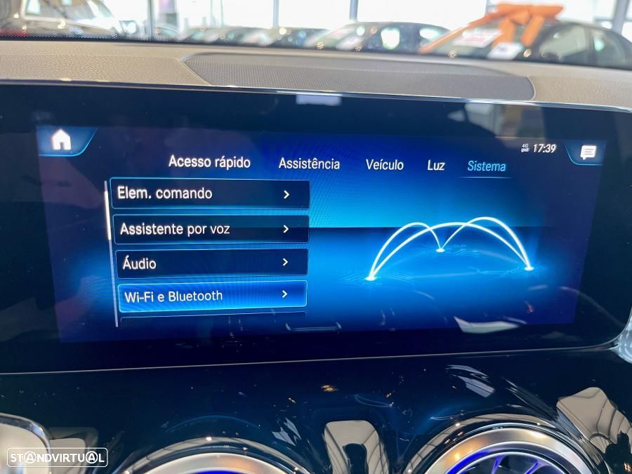 Mercedes-Benz EQB 300 4Matic Progressive - 30