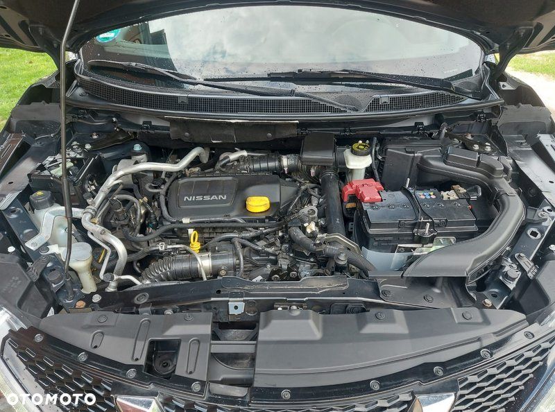 Nissan Qashqai 1.6 dCi 4 x 4 DPF tekna - 8