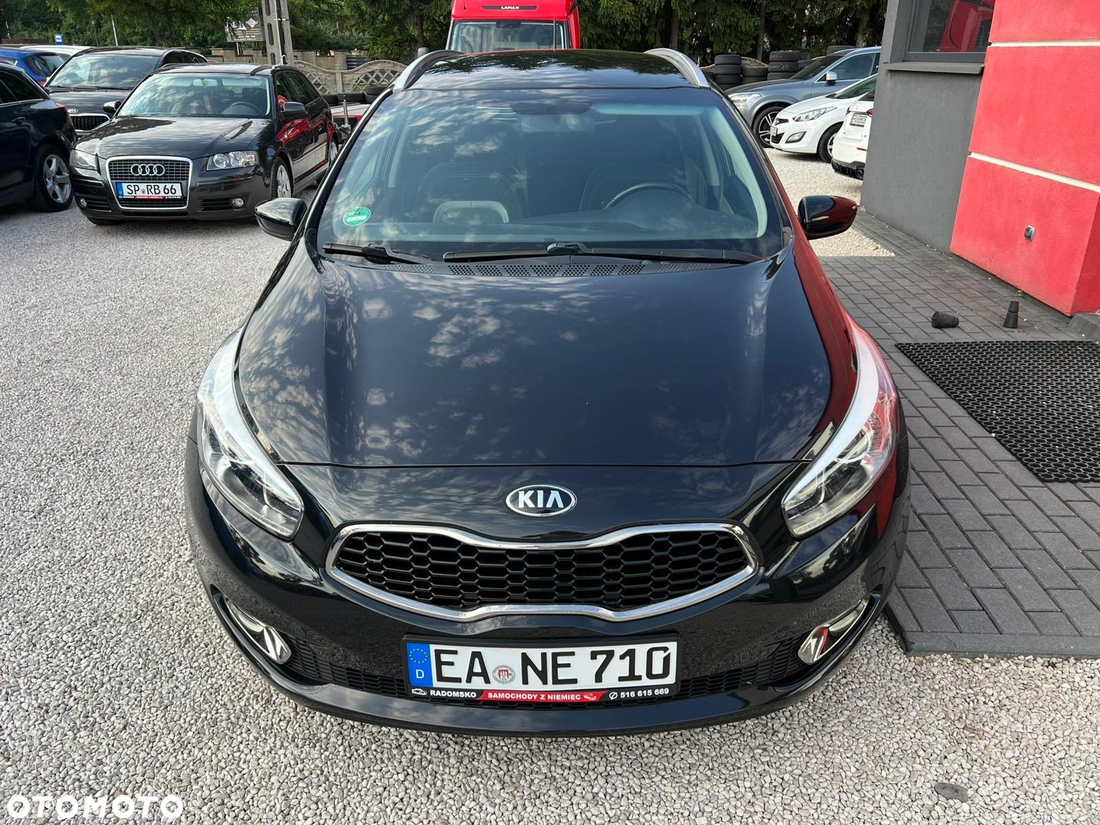 Kia Ceed 1.6 CRDi 128 ISG SW Dream Team Edition - 18