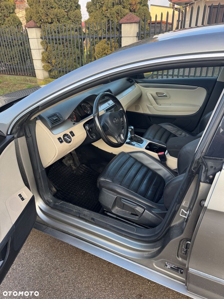 Volkswagen CC - 9