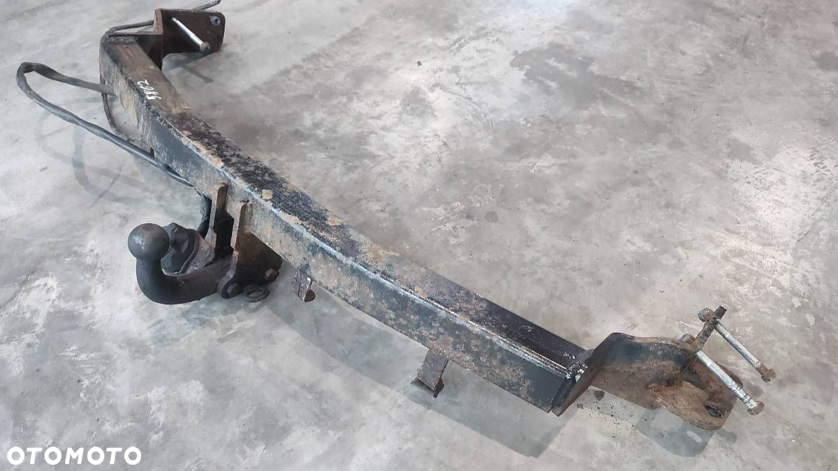 HAK HOLOWNICZY BELKA KULKA KIA SORENTO II 2010 - 3