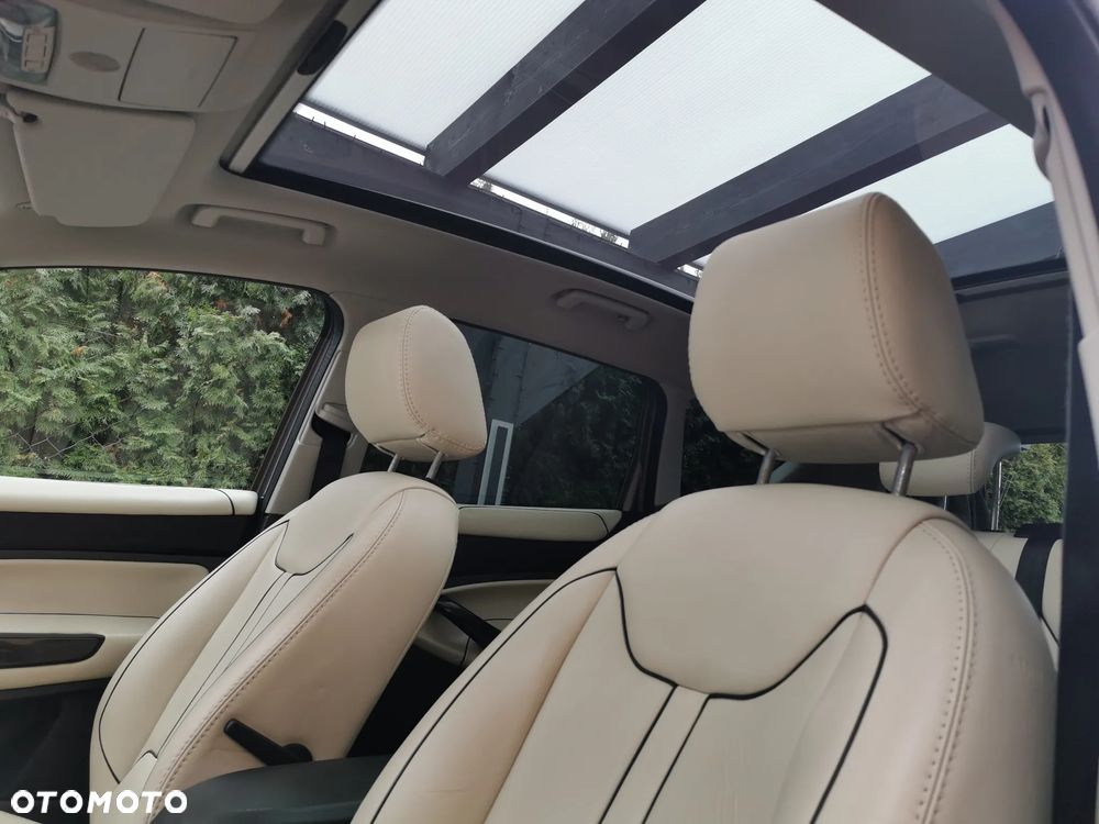 Ford Kuga 2.0 TDCi 4x4 Individual - 9