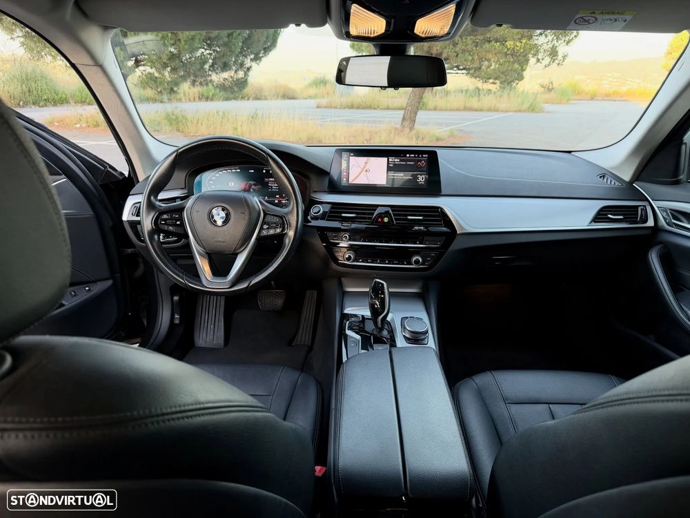 BMW 530 e Pack M - 6