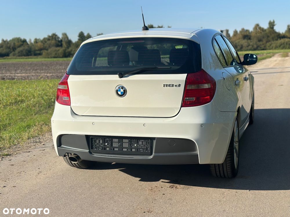 BMW Seria 1 118d DPF Edition Sport - 16