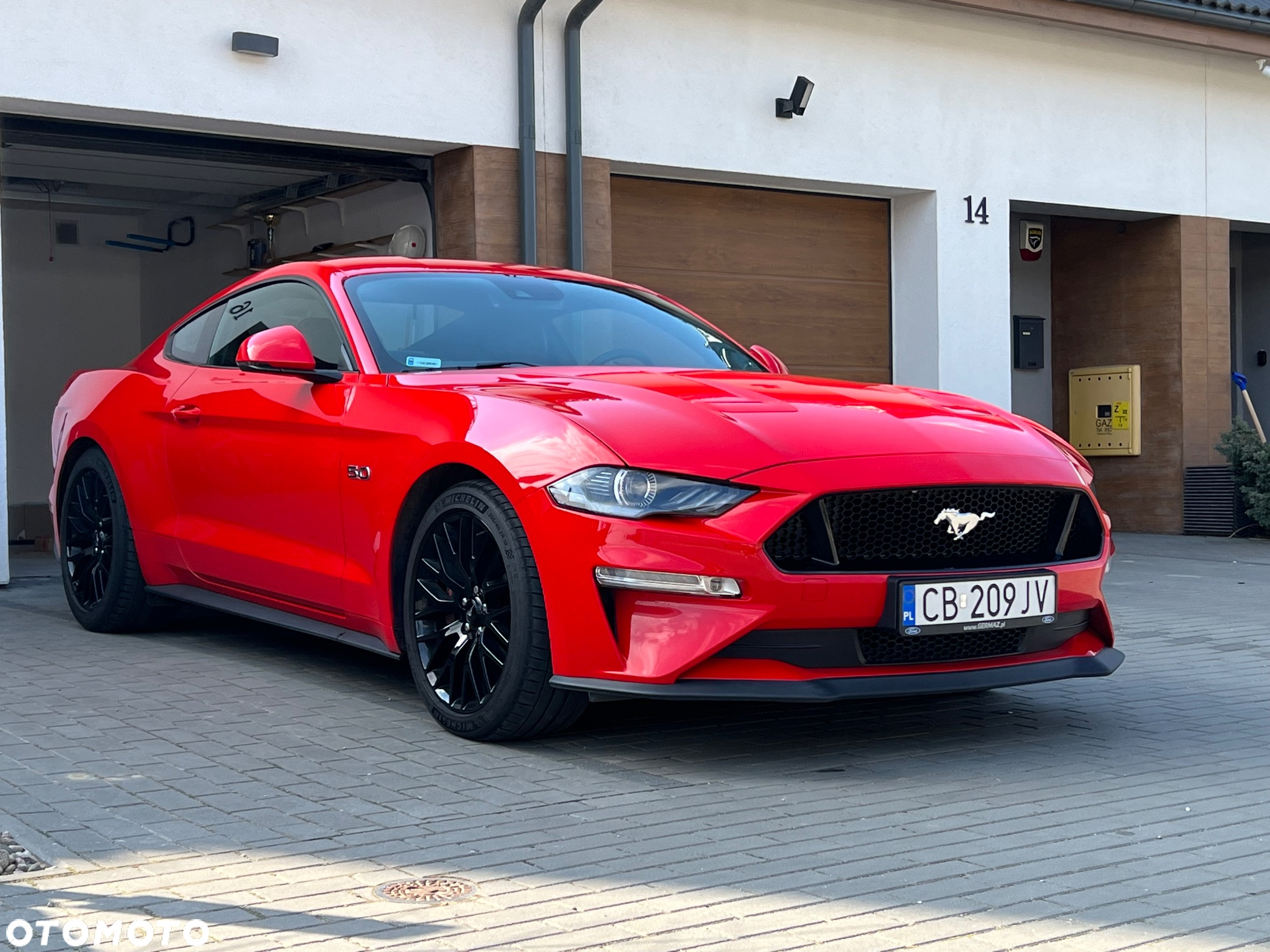 Ford Mustang 5.0 V8 GT - 2