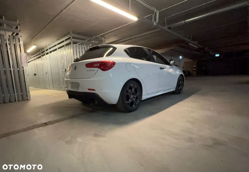 Alfa Romeo Giulietta 1750 TBi Veloce TCT - 7