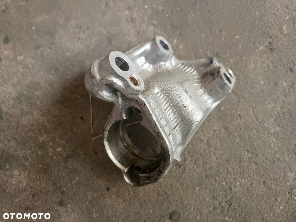 Podpora półosi Peugeot Citroen - 1
