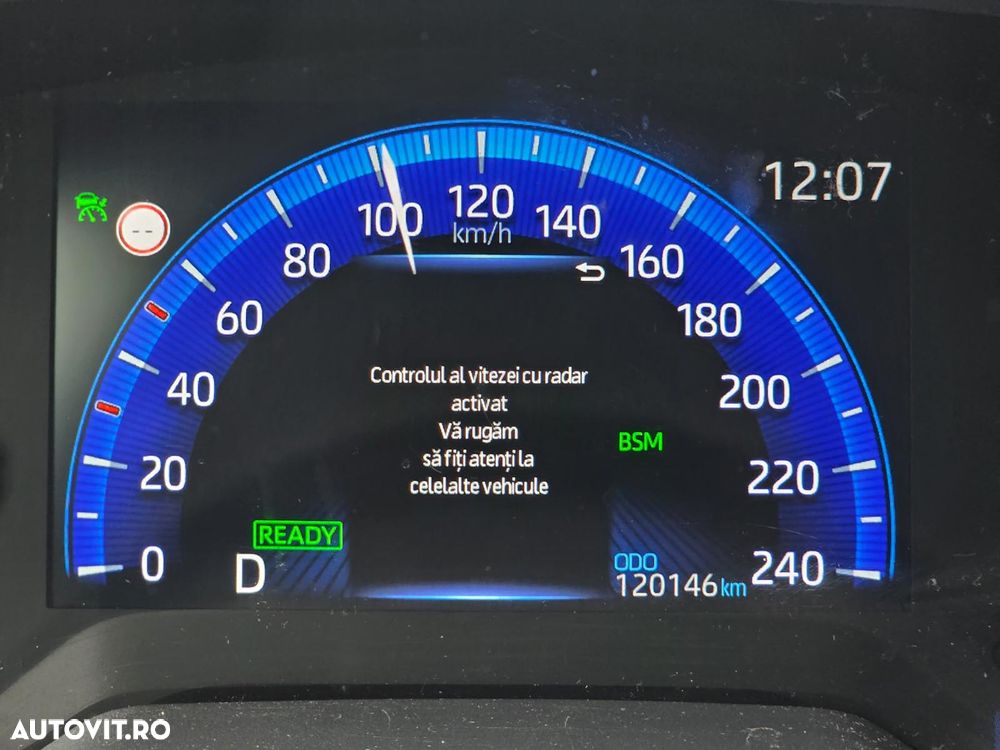 Suzuki Swace 1.8 E-CVT HEV Spirit - 24