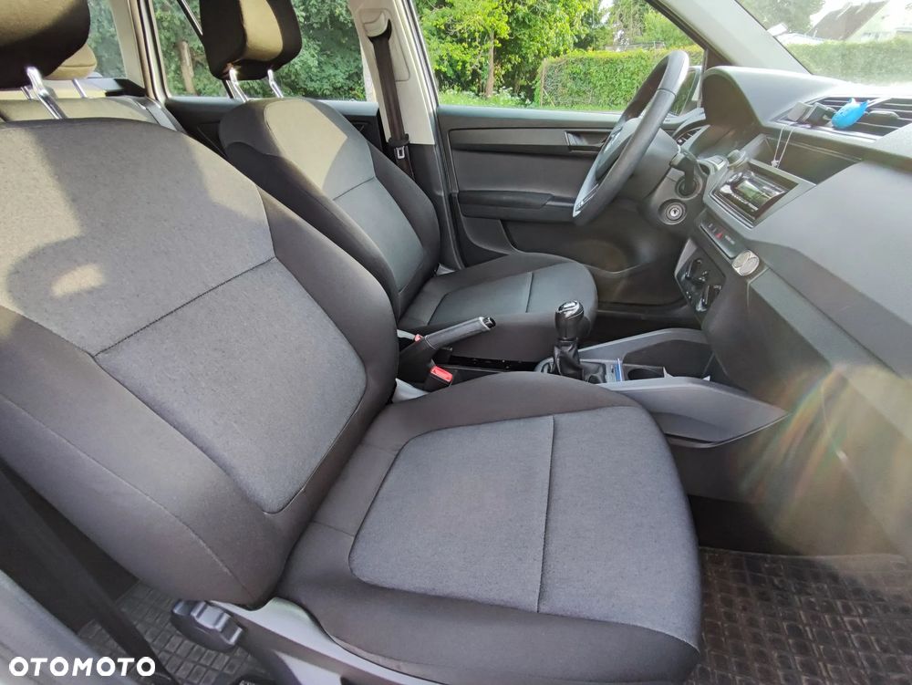 Skoda Fabia 1.2 TSI Active - 3