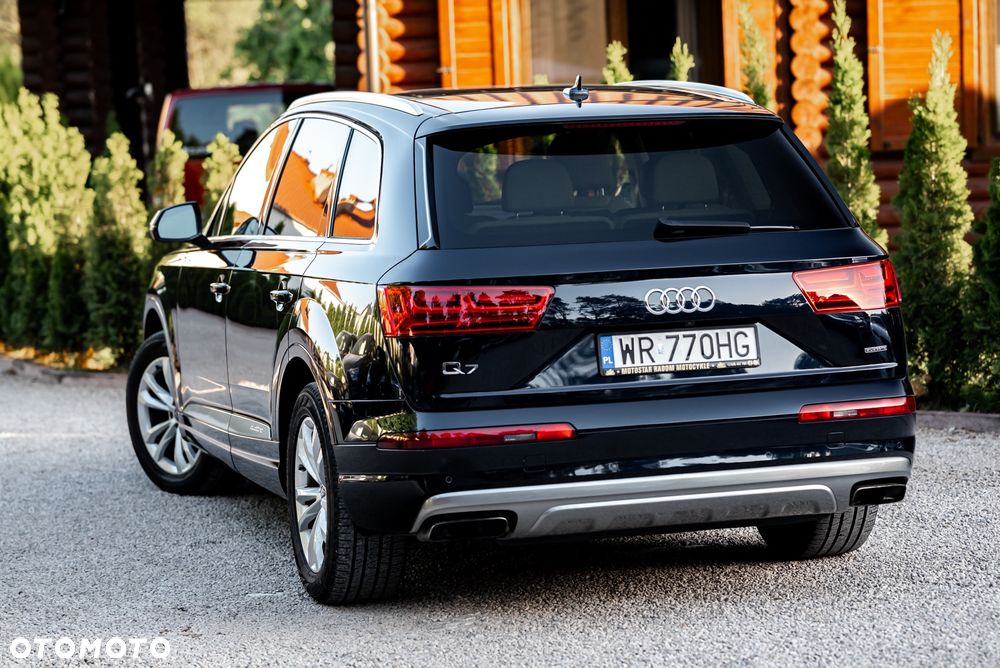 Audi Q7 - 12