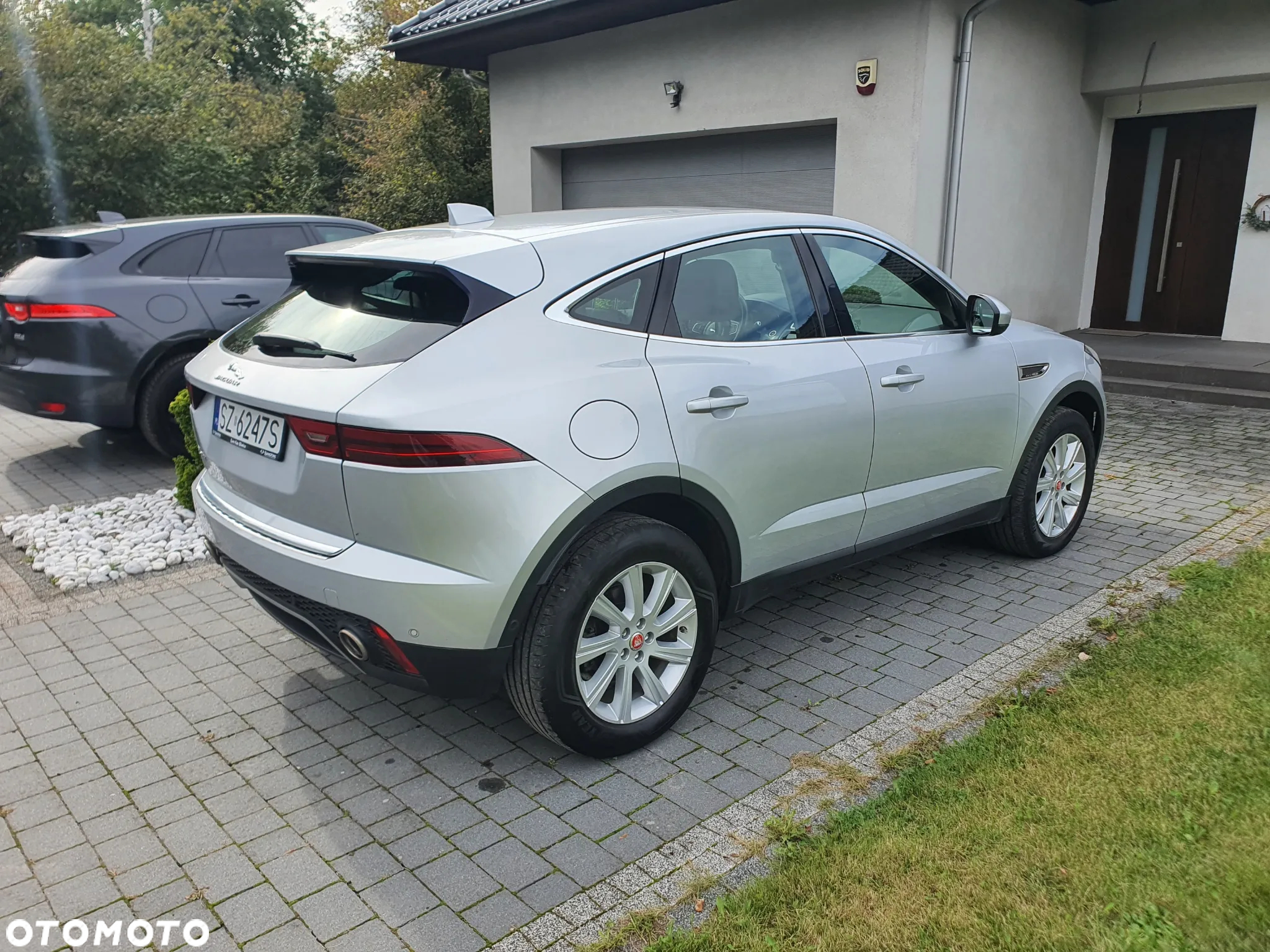 Jaguar E-Pace 2.0 i4D AWD S - 6