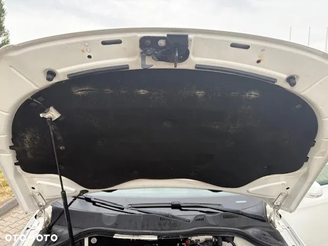 Volkswagen Passat 2.0 TDI Comfortline - 19