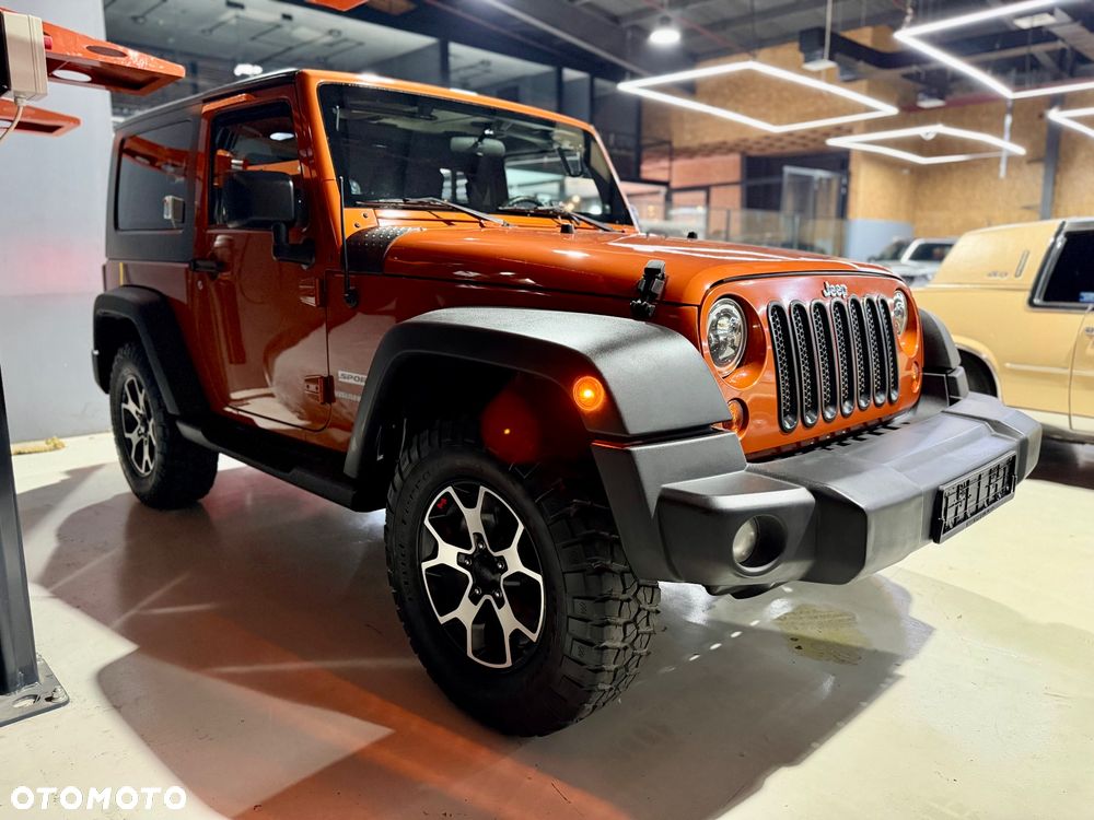 Jeep Wrangler 3.8 Sahara - 10