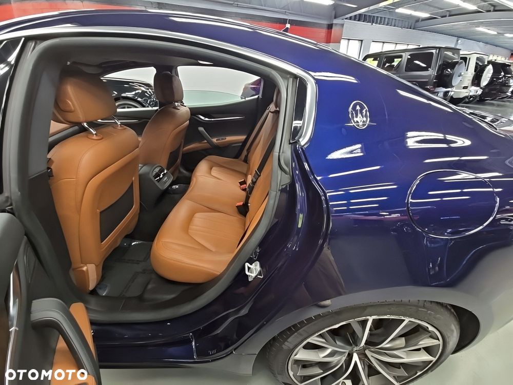 Maserati Ghibli - 10