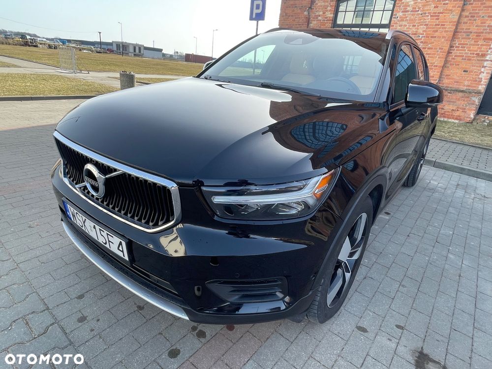 Volvo XC 40 T5 AWD Momentum - 1