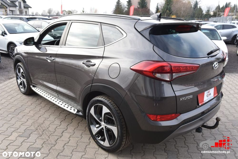 Hyundai Tucson - 8
